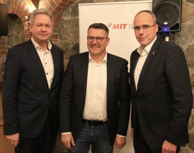 Matthias Wilkes, Vorsitzender der MIT Bergstra�e, Peter Franz und Hessens Innenminister Peter Beuth